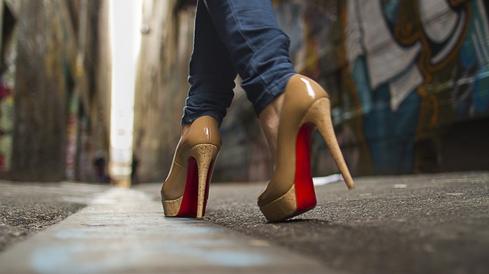 jeans, pumps, shoes, high heels, blurred