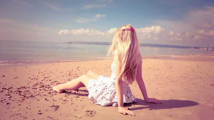 long hair, sand, beach, model, depth of field, girl outdoors, blonde, girl