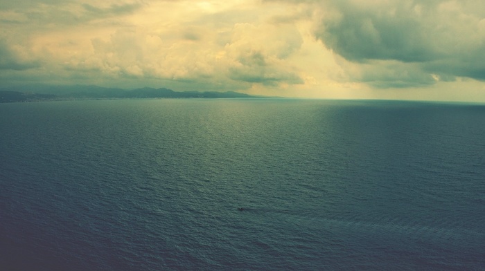 sea, clouds