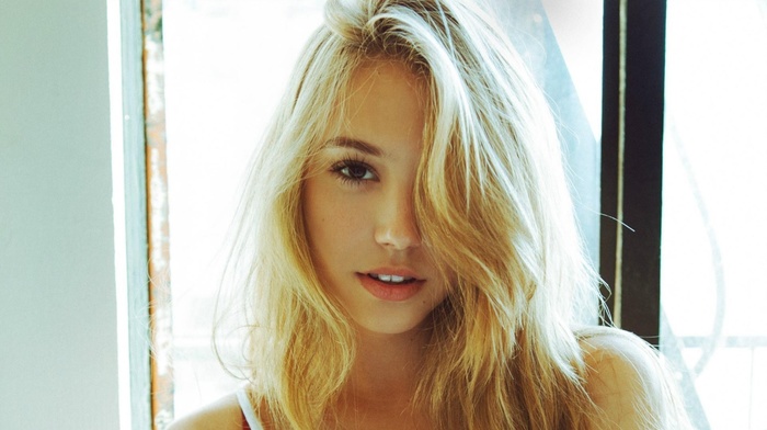 Alexis Ren, girl, face