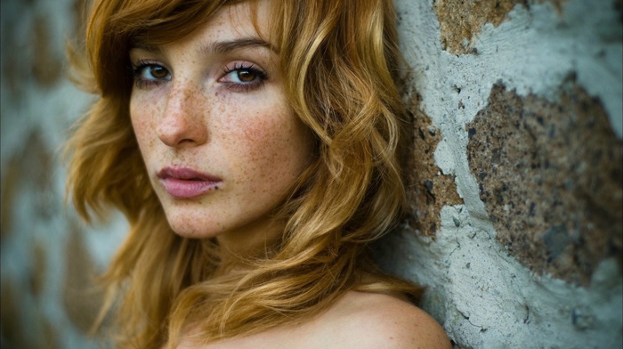freckles, redhead, brown eyes, Vica Kerekes, girl, bare shoulders, actress, face, walls