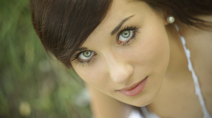 green eyes, brunette, girl