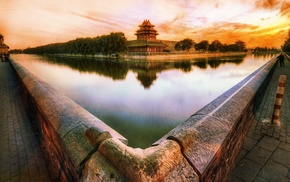 HDR