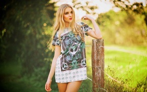 blonde, girl outdoors